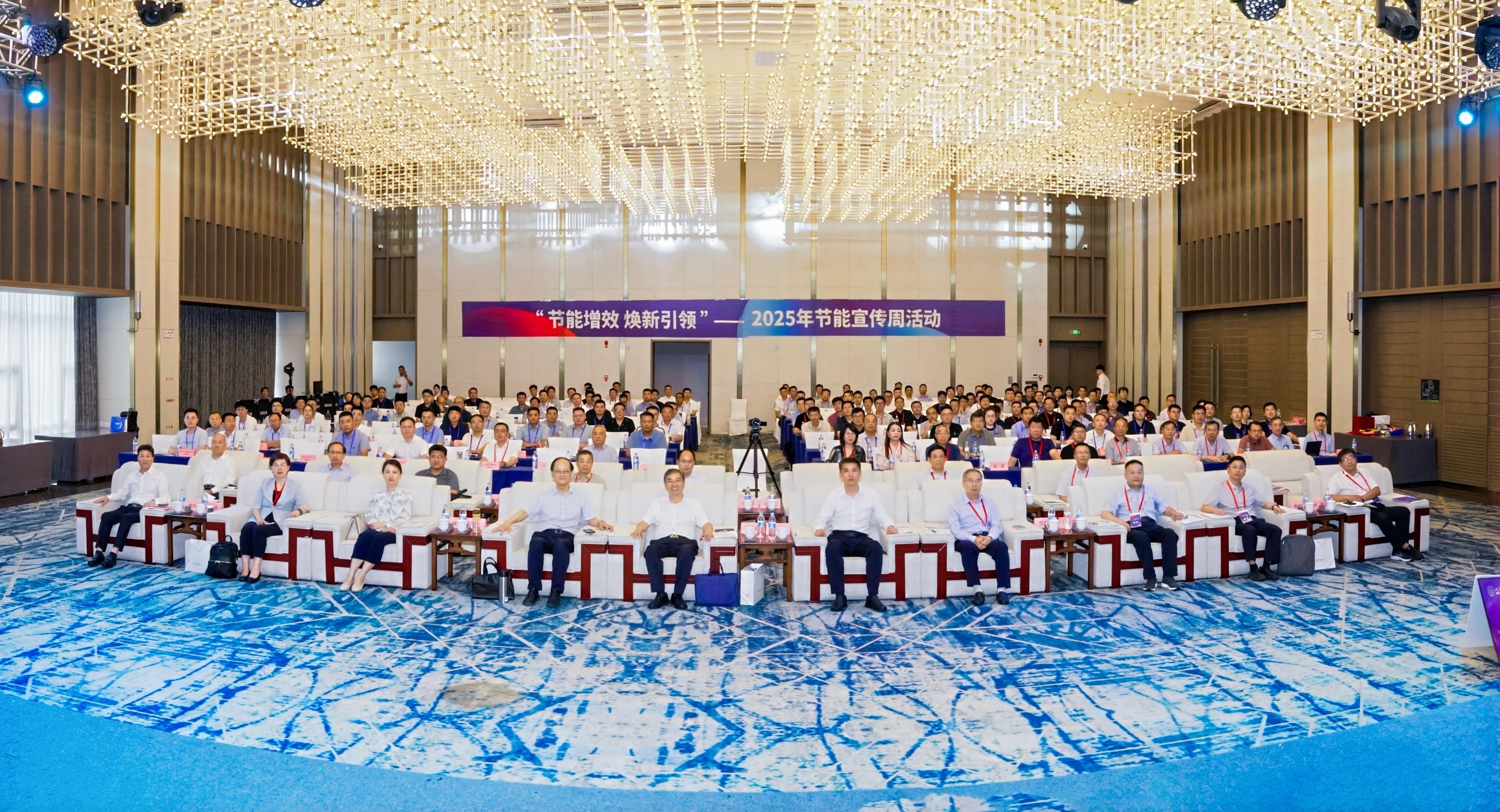 DB���ˡ�(�й���)�ٷ���վ